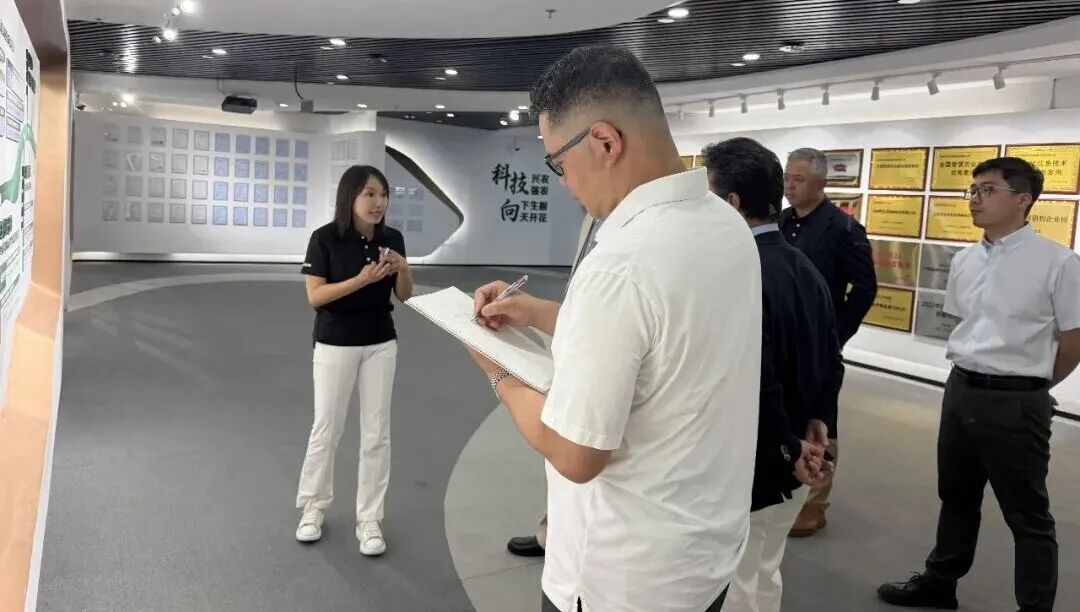 娣卞寲鍥介檯鍚堜綔 鍏辩粯鏅烘収鍐滀笟鏂拌摑鍥撅綔鑿辩數闆嗗洟锛圧YODEN Group锛変竴琛岃巺涓翠赴鍐滄帶鑲¤€冨療浜ゆ祦